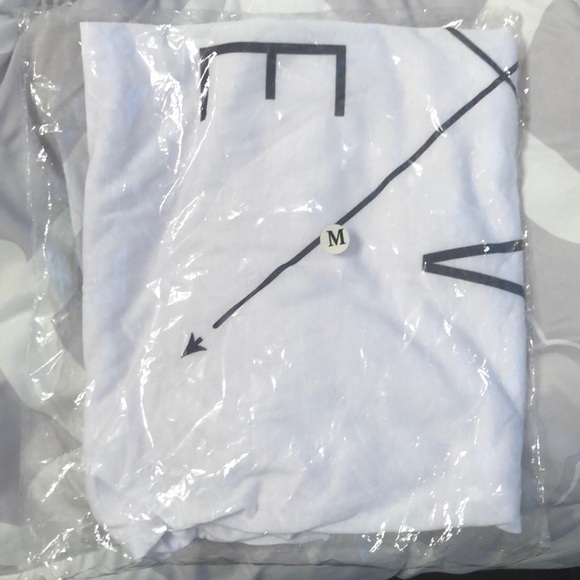 Love Maternity Top - Picture 6 of 6